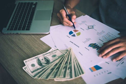 Managing Cash Flow with Equipment Financing 